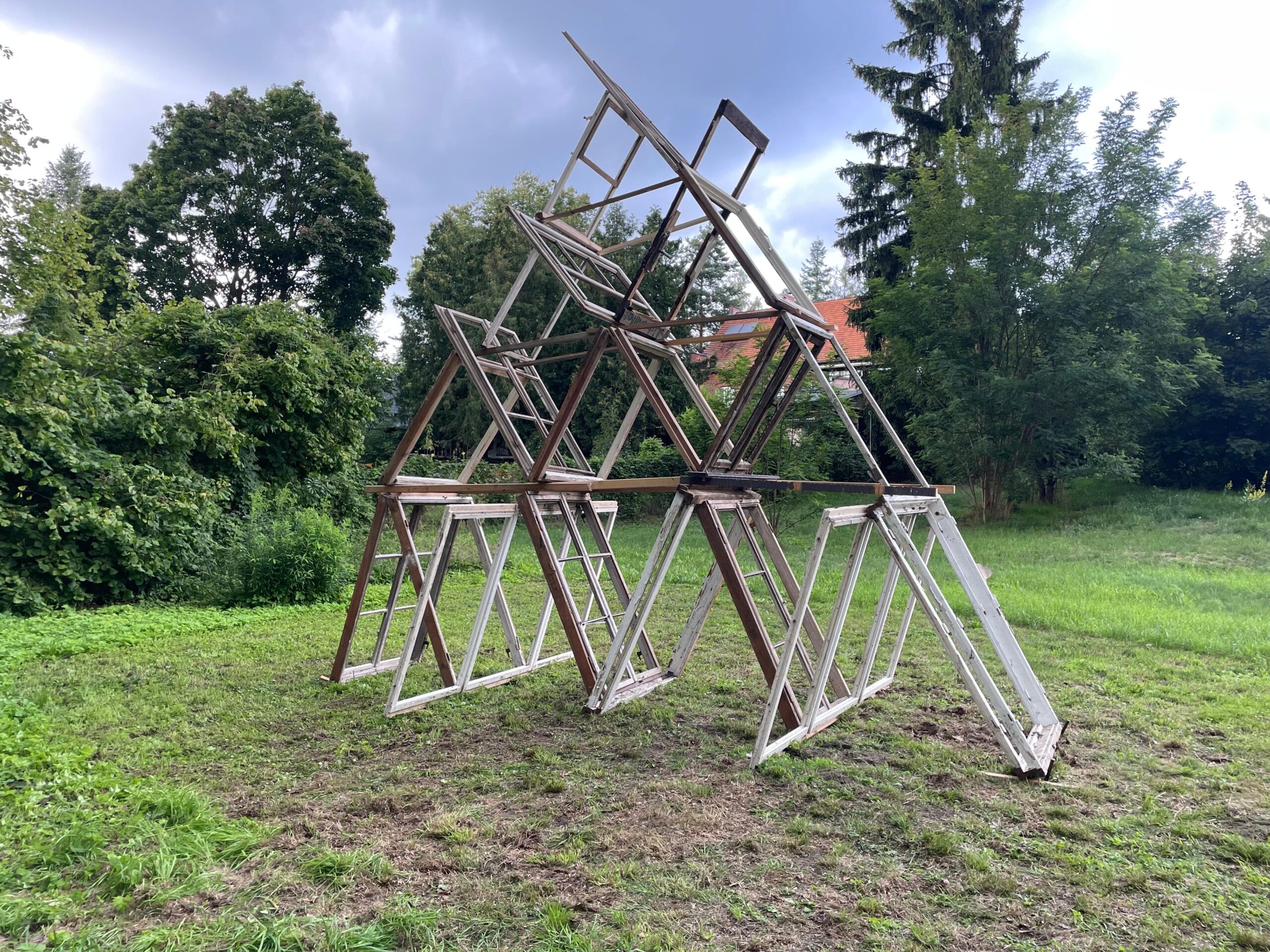 889e9f05-2767-4f6f-b536-a8f9a5fe39dd